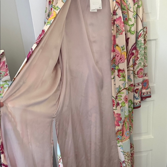 NWT Zara Floral Kimono Robe - Picture 11 of 16